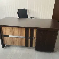 میز اداری به همراه ال