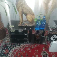 میز تلویزیون شیشه ای