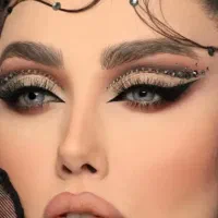 تخفیف ۵۰/میکاپ و شنیون با ستاره در غرب تهران