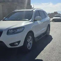 سانتافه ۲۰۱۱ داخل کرم