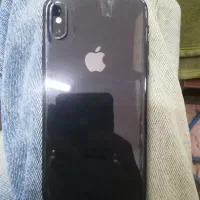 ایفون xs