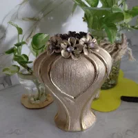 گلدان سفالی سالم‌