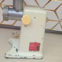 چرخگوشت قدیمی سالم