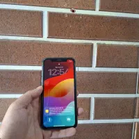 گوشی ایفون ۱۱ نرمال
