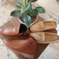 پوتین و کالج سایز ۳۹ دو تا باهم ۶۰۰ تومن