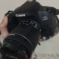 دوربین کنون ۸۰۰دی با لنز ۱۸-۵۵