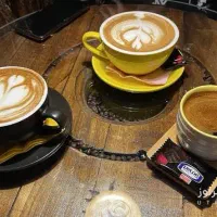 دعوت به همکاری یک نیرو خانم جهت کار در کافه