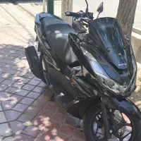 هوندا pcx.