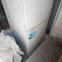 یخچال فریزر فروزان،ویک عدد فریزر پارس