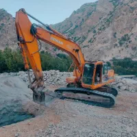 بیل مکانیکی زنجیری