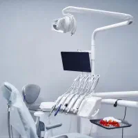 تعمیرات تجهیزات دندانپزشکی  با چندین سال سابقه
