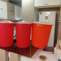 سطل پلاستیکی و سبد