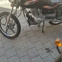 موتورسیکلت احسان شکاری ۲۰۰