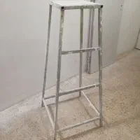 چهارپایه نقاشی و بنایی