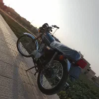 هوندا۱۲۵ مدل۸۲