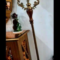 ساعت پایه دار