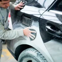 استخدام نقاش و دیتیلینگ حرفه ای خودرو آفرود ماشین
