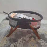 گهواره نوزاد