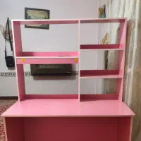 میز تحریر MDF کتابخانهدار بسیار تمیز