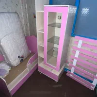 تخت و بوفه