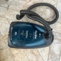 جاروبرقی LG1600