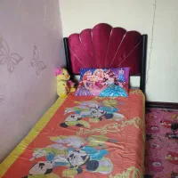 تخت یکنفره در مهرگان
