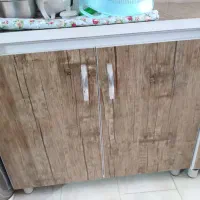 کابینت فلزی با در ام دی اف در حد نو