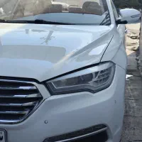 نیرو صافکار و نقاش