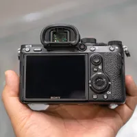 دوربین حرفه‌ای Sony A7 III|دوربین عکاسی و فیلم‌برداری|تهران, فردوسی|دیوار