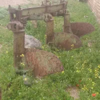 گاو آهن رومانی تمیز به شرط
