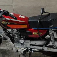 پرواز 125