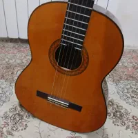 گیتار یاماها c70