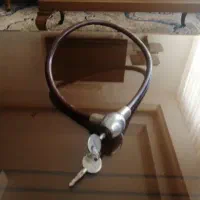 یک عدد قفل موتور سیکلت