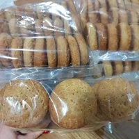 نیازمند نیروی خانوم
