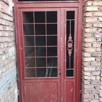 جوشکاری و ساخت انواع در و پنجره