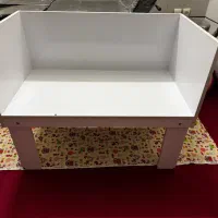 تخت کنار مادر