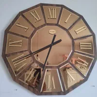 ساعت دیواری