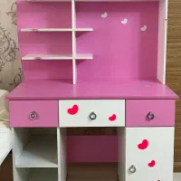میز تحریر نوجوان