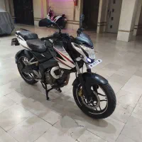 موتور ns 200