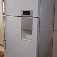 یخچال  اسنوا  کاملاً سالم و تمیز