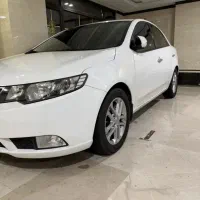 کیا سراتو مونتاژ آپشنال