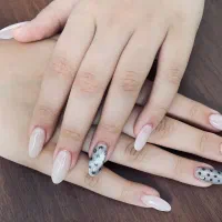 خدمات  ناخن