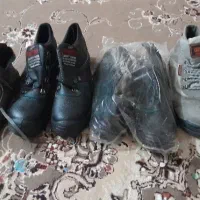 ۴جفت کفش دو جفت نو دو جفت کارکرده  تخفیف جزئ دارد
