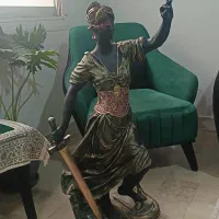 مجسمه فرشته عدالت