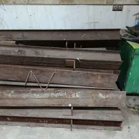 تیراهن ۱۸ اصفهان