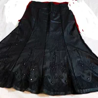لباس در حد نو