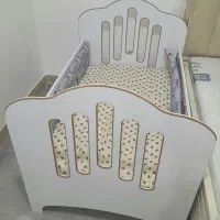 سیسمونی نوزاد وسایل نوزاد کالسکه تخت خواب تشک بازی
