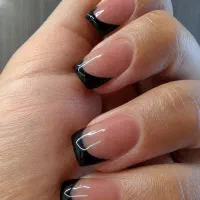 آموزش تخصصی کاشت ناخن از مبتدی تا حرفه‌ای