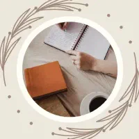 ادمین شبکه‌های اجتماعی میشم