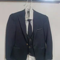 کت شلوار با کالج